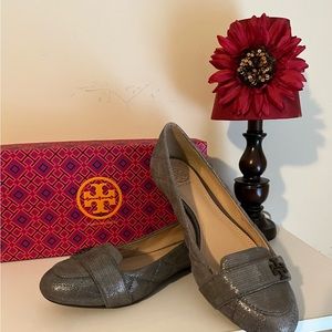 TORY BURCH Leila Quilted Metallic Flat, Size 8.5, Like New